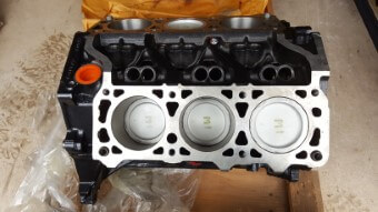 Chevy 3.1L engine block