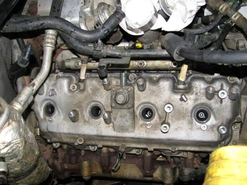 Chevy 6.6L Valve Cover installation