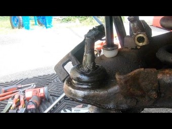 Chevy Astro Front Ball Joints