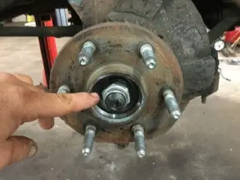 Chevy Suburban wheel hub